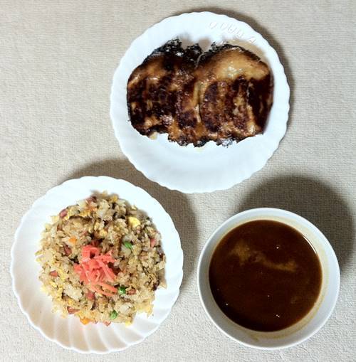 チャーハン&餃子.JPG