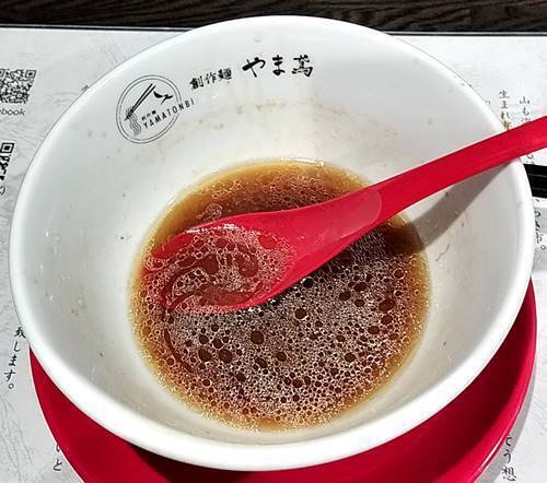 いわきと創作らぁ麺 やま鳶 シャモそばヌードル スープ割(1).jpg