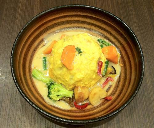 おむらいす亭 たっぷり野菜のクリームおむらいす.JPG