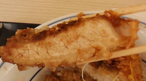 かつや ソースカツ丼(竹)断面.JPG