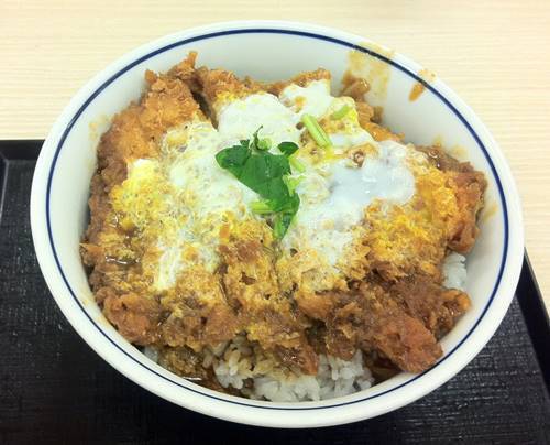 かつや チキンカレーカツ丼.JPG