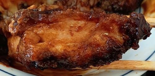 かつや 黒味噌チキンカツ丼 チキンカツ(1).jpg