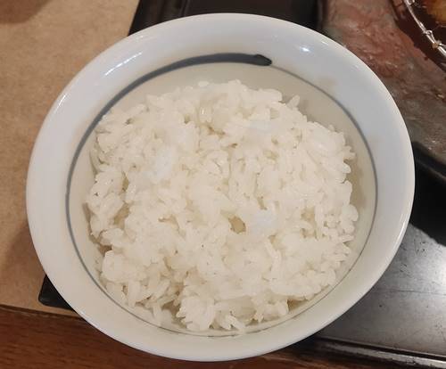 かつ丸 白米.jpg