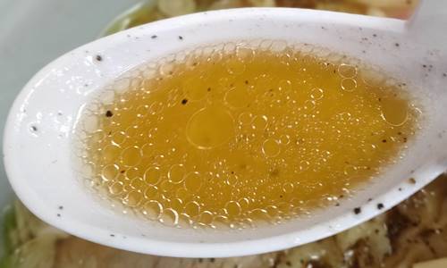 じゃずめん こんどう スープ.jpg