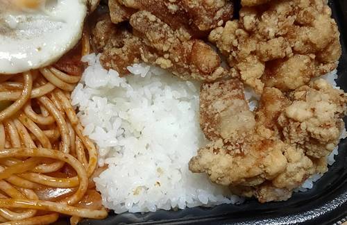 すたみな太郎 究極!ナポ丼 ご飯.jpg