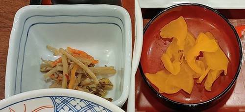 まるまつ カキフライ定食 小鉢＆漬け物.jpg