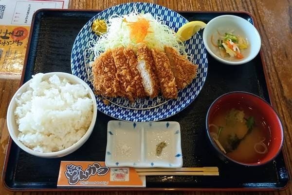 カツ亭 薩摩ロースかつ ランチ.jpg