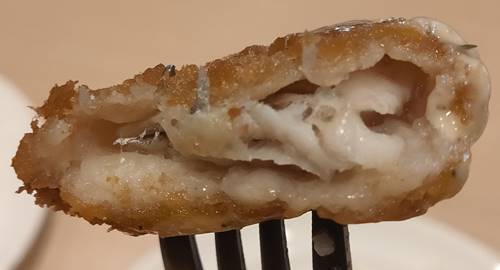 ガスト ハンバーグ&白身魚フライランチ 白身魚フライ.jpg
