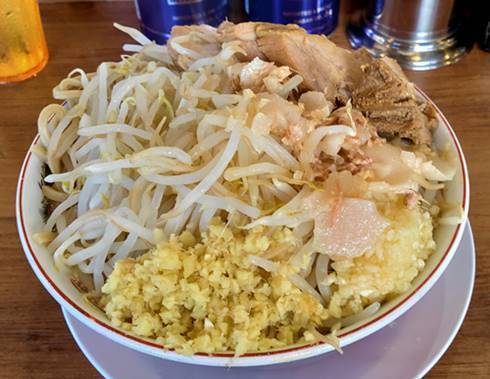 ガッツリラーメンいち豚 大ラーメン 豚5枚(1).jpg