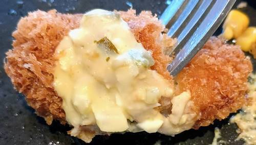 ココス ハンバーグ＆広島県産牡蠣フライランチ 牡蠣フライ.jpg