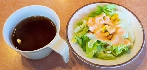 サイゼリヤ スープ&サラダ.jpg