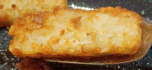 サイゼリヤ ミックスグリル＆ラージライス ハッシュドポテト.jpg