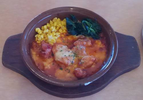 サイゼリヤ 鶏肉のトマトソース煮込みランチ.JPG