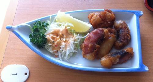 漁協直営市場食堂 たこのから揚げ