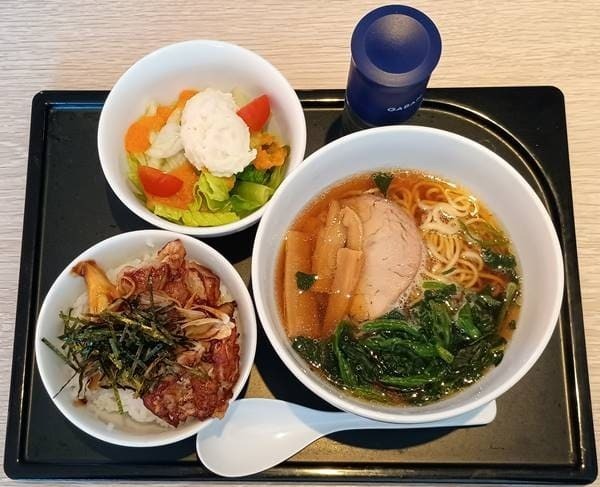デニーズ 選べる麺&ミニ丼ランチ.jpg