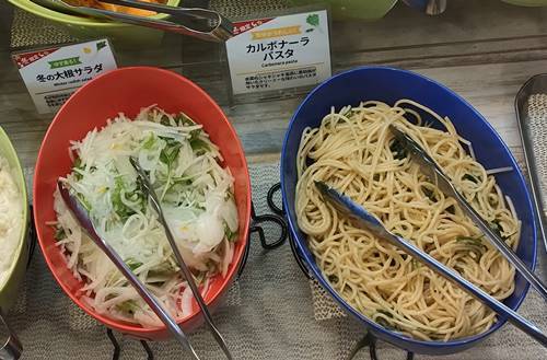 ビッグボーイ サラダバー(1).jpg