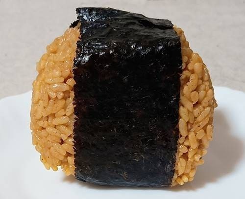 ミニストップ でかむすび こく旨鶏醤油マヨネーズ具増量(1).jpg
