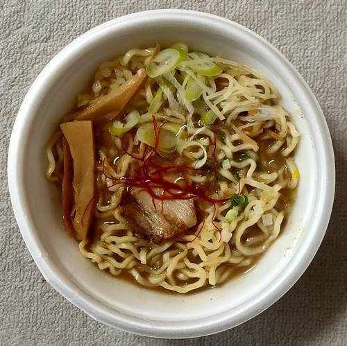 ラーメン スミス監修 ニボ味噌らーめん.jpg