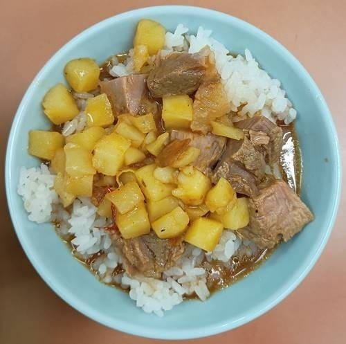 ラーメン山岡家 特製カレーとんこつラーメン オリジナルスープカレー風.jpg