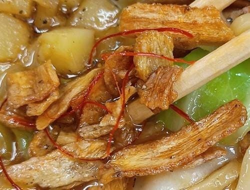 ラーメン山岡家 特製カレーとんこつラーメン フライドごぼう.jpg