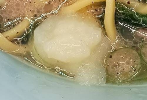 ラーメン山岡家 醤油ラーメン にんにく投入.jpg