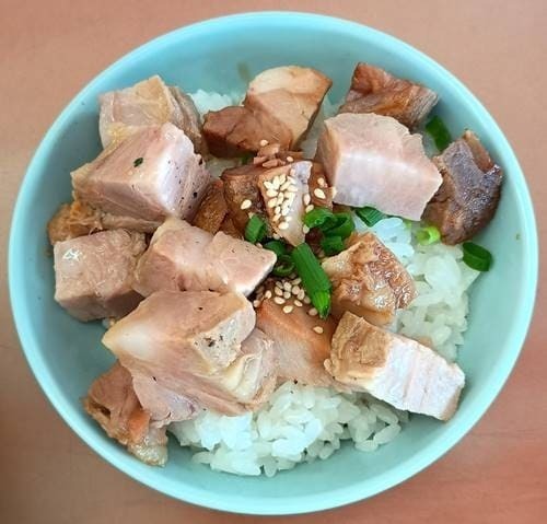 ラーメン山岡家 醤油ラーメン ランチ サービスセットA コロチャーシュー丼(1).jpg