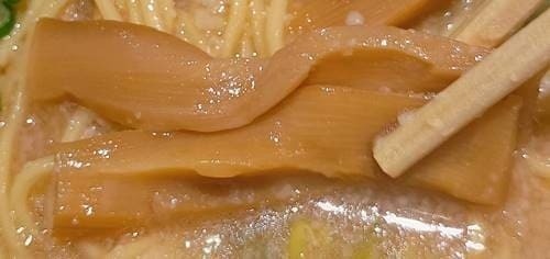 ラーメン魁力屋 コク旨ラーメン メンマ.jpg