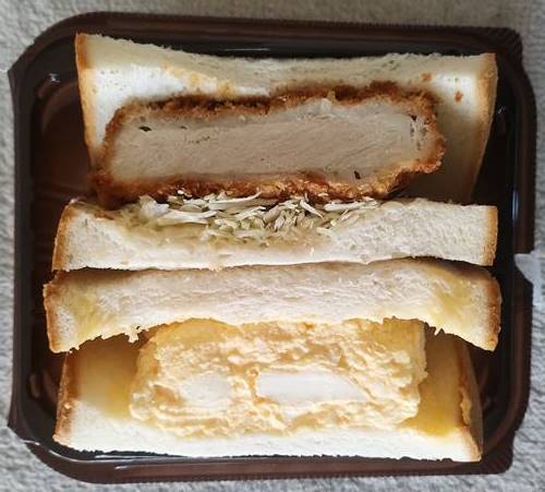 ローソン 三元豚の厚切りカツ＆タマゴサンド(1).jpg