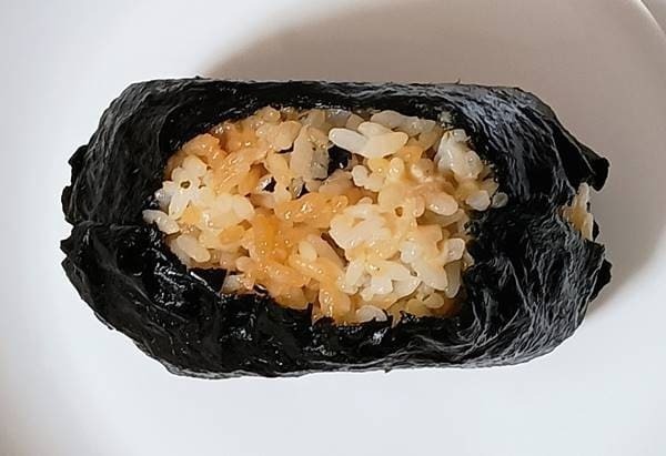 ローソン 盛りすぎ！チャーシューマヨネーズおにぎり(2).jpg