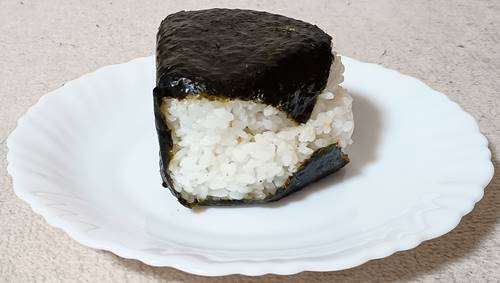ローソン 盛りすぎ！高菜明太おにぎり(1).jpg