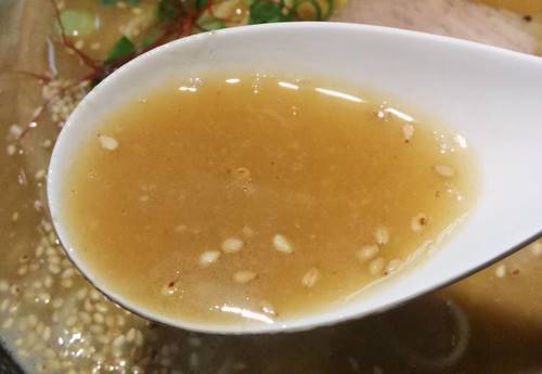 中華そば 風 鶏白湯味噌 スープ.JPG
