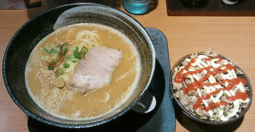 中華そば 風 鶏白湯味噌ラーメン＆スパイシーチャーシュー丼.JPG