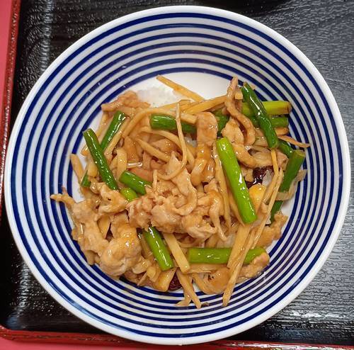 中華料理 彩鳳 豚肉とニンニクの茎炒め定食 丼.jpg