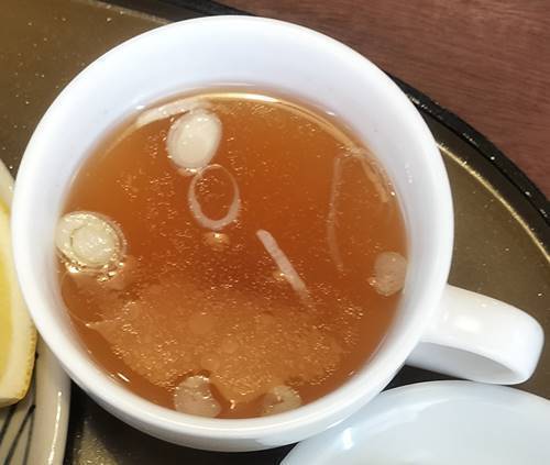中華麺食房 三宝亭 若鶏の唐揚げ定食 スープ.jpg