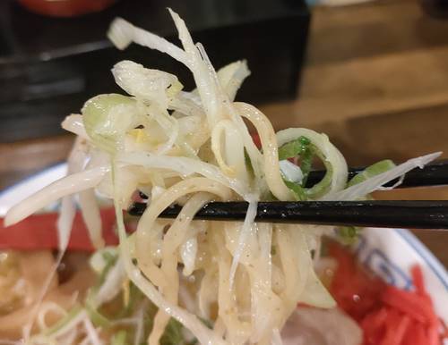 京都ラーメン おおきに 味噌ラーメン 野菜.jpg