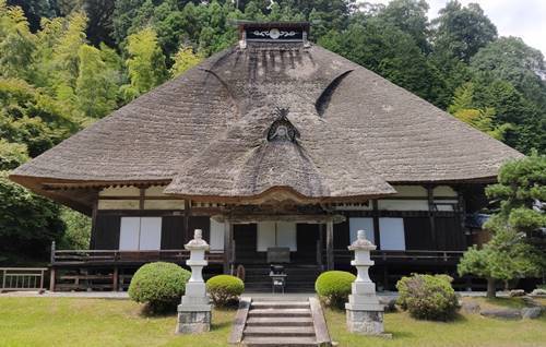 八葉山 浄蓮寺 本堂.jpg