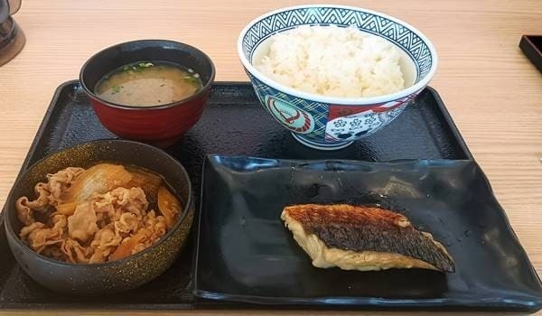 吉野家 牛さば定食(1).jpg
