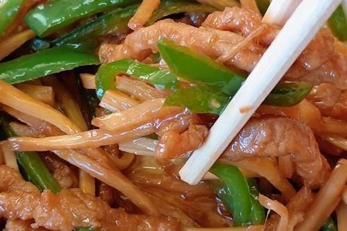 四季紅 青椒肉絲ランチ 青椒肉絲(1).jpg