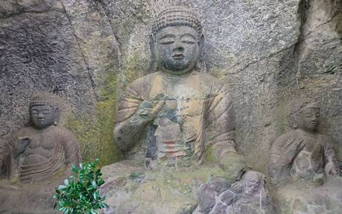 山王山石仏.jpg