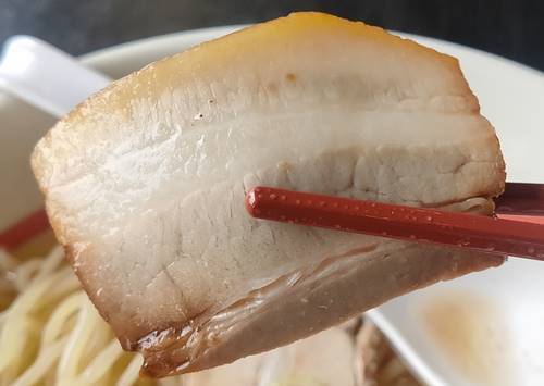 幸楽苑 しじみエキス入り醤油らーめん チャーシュー.jpg