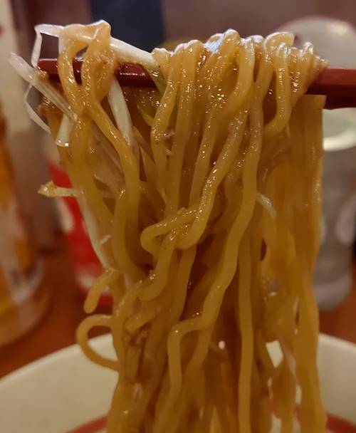 幸楽苑 卵が入った醤油まぜめん ロカボ麺.jpg