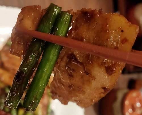 手包餃子816餃子飯店 四川風回鍋肉.jpg