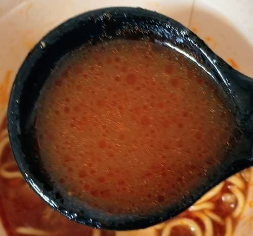 明星 中華三昧タテ型 四川飯店 麻婆豆腐麺 スープ.jpg