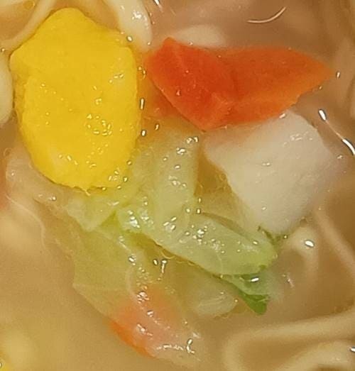 明星 至極の一杯 塩ラーメン 具.jpg