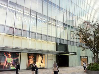 東京駅 大丸.jpg