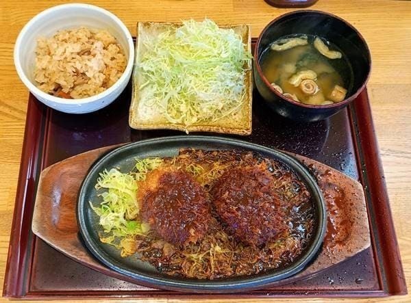 熟成とんかつ まる兵衛 小さめ味噌ヒレカツ.jpg