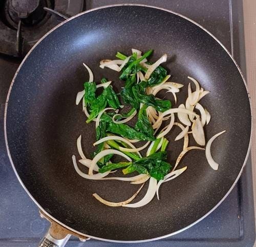 玉ねぎ&ほうれん草炒め.jpg