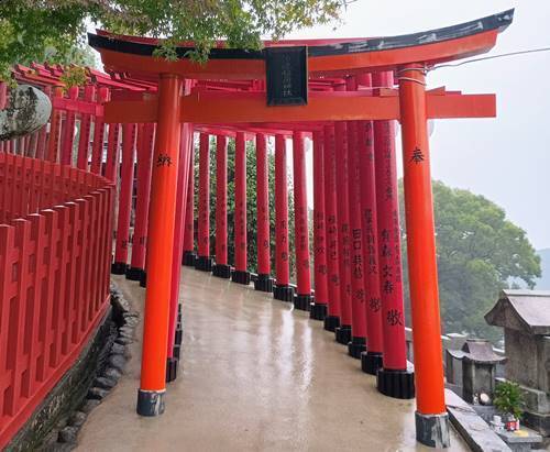 祐徳稲荷神社 奥の院 鳥居.jpg