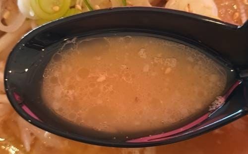 自家製麺専門店 マタタビ商店 ジロえもん 味噌 スープ.jpg