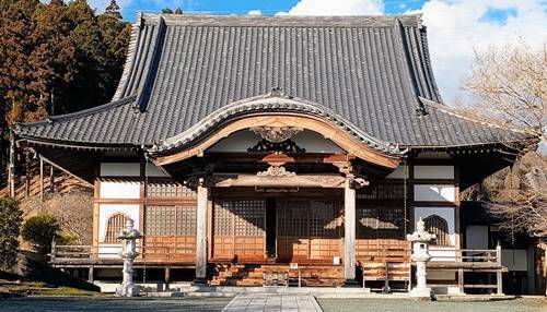 高蔵寺 本堂.jpg
